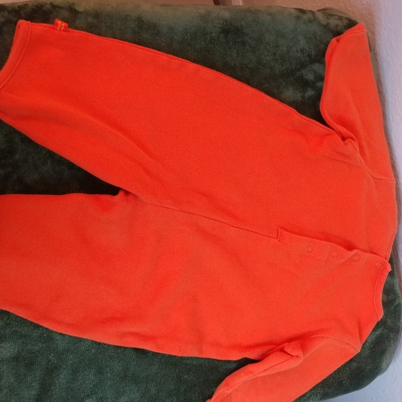 10/$10 The Children's Place Halloween Onesie - Picture 5 of 6